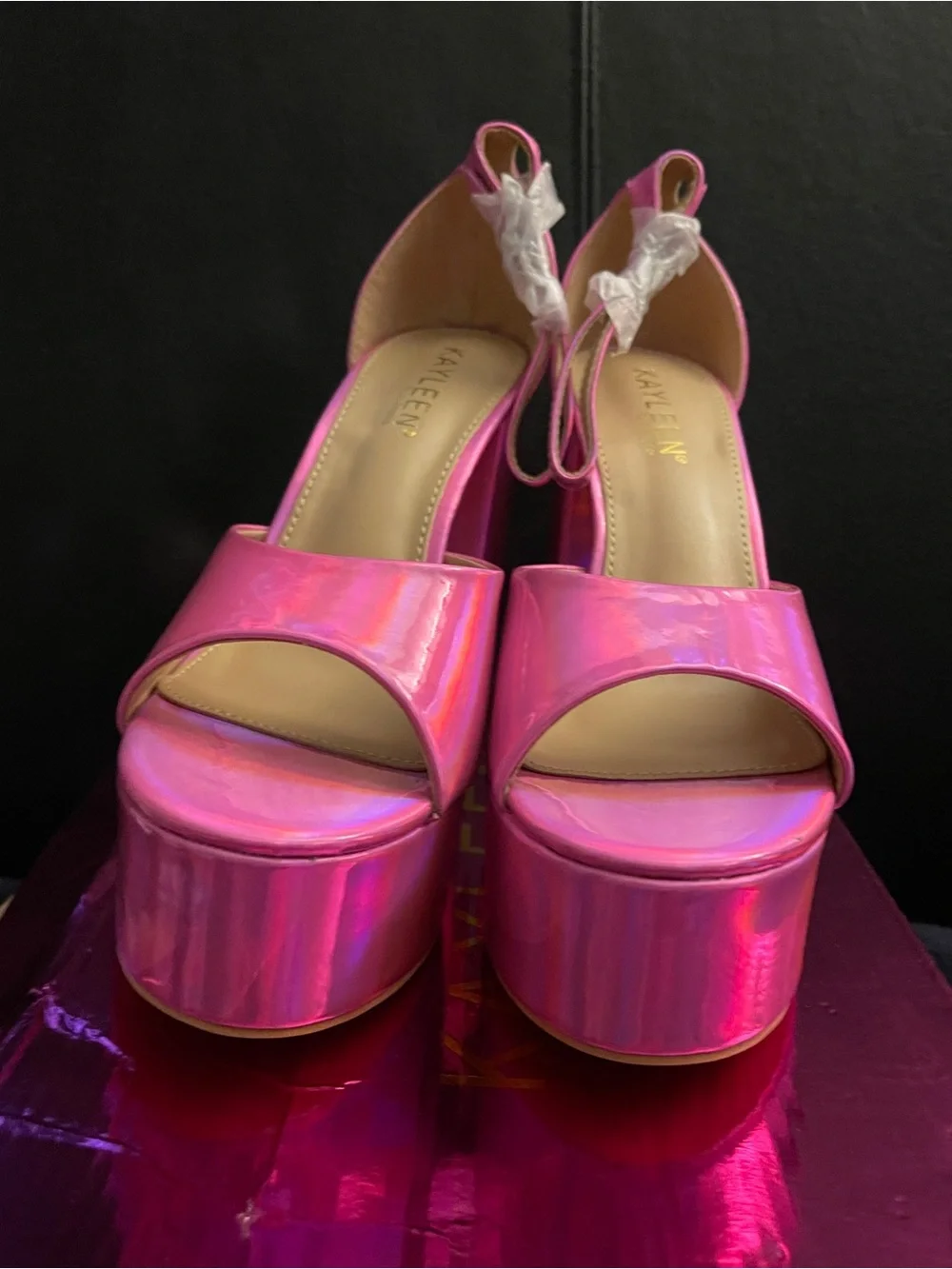 Kayleen Hot Pink Iridescent Jonay 5” Platform Ankle Strap Sandals Sz 7 NWB